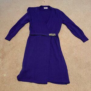 St John - Sleek, Sophisticated, Wrap Dress in Violet